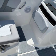 Bayliner VR6 BOWRIDER