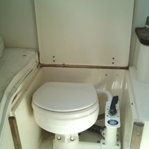 Grady-White Gulfstream 232