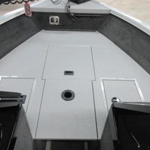 Smoker Craft Legacy Ultima 182