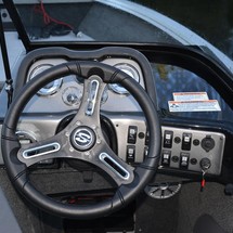 Smoker Craft Legacy Ultima 182