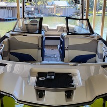 Malibu Wakesetter 22 MXZ