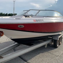 Regal 2000 Bowrider