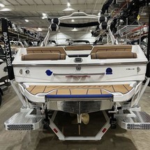 Malibu Wakesetter 23 LSV