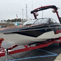 Malibu Wakesetter 23 LSV