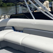 Sunchaser Boats Geneva Cruise 20 LR DH