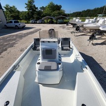 Lowe 20 Catfish
