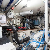 Marine trader 44 long range cruiser