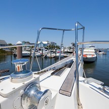 Marine trader 44 long range cruiser