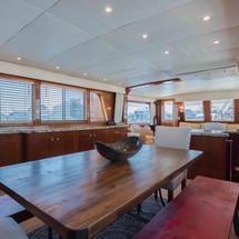 Marine trader 44 long range cruiser