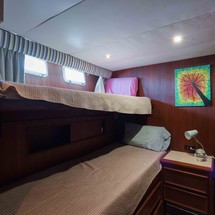 Marine trader 44 long range cruiser