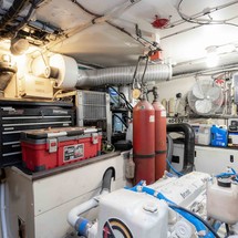 Marine trader 44 long range cruiser