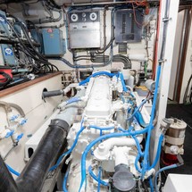 Marine trader 44 long range cruiser