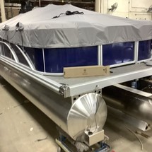 Bennington 24 sbrx