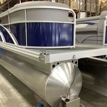 Bennington 24 sbrx
