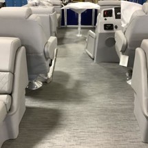 Bennington 24 sbrx