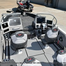 Everglades 230 cc w/ 250 verado
