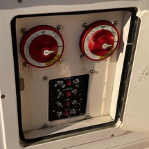 Grady-White Marlin 300
