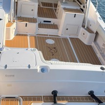 Grady-White Marlin 300
