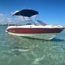 Bayliner 215 Bowrider