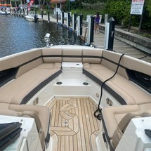 Sea Ray 350 SLX