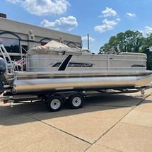 Starcraft Marine EX 22 R
