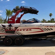 Malibu Wakesetter 22MXZ Soven Edition
