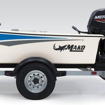 Mako Pro Skiff 17 CC