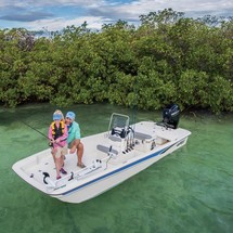 Mako Pro Skiff 17 CC