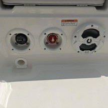 Nauticstar 211