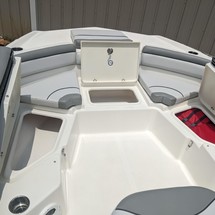 Nauticstar 211