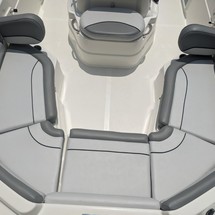 Nauticstar 211