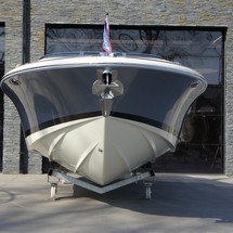 Chris-Craft Launch 27