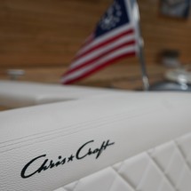 Chris-Craft Launch 27