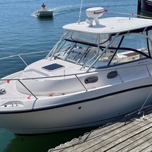 Boston Whaler 305 Conquest