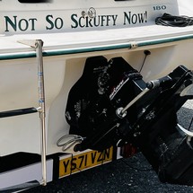 Sea ray 230 signature bowrider