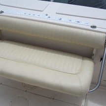 Grady-White Express 330