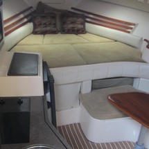 Grady-White Express 330