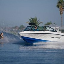 Nautique 200