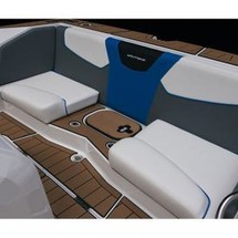 Nautique 200