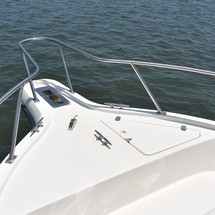 Pursuit 2870 center console