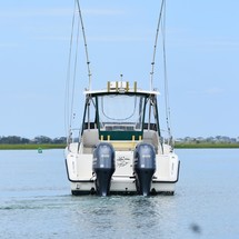 Pursuit 2870 center console