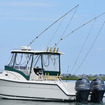 Pursuit 2870 center console