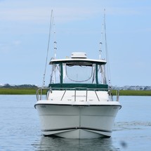 Pursuit 2870 center console