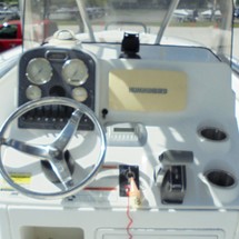 Sea Ray hunt ultra 211