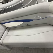 Bennington 24 sbrx