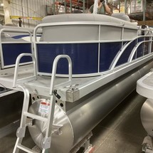 Bennington 24 sbrx