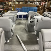 Bennington 24 sbrx