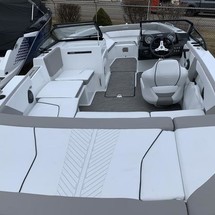 Glastron GTD 205