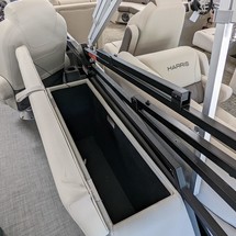 Sunchaser Boats Geneva Cruise 22 LR DH
