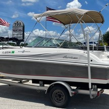 Hurricane 187 sun deck